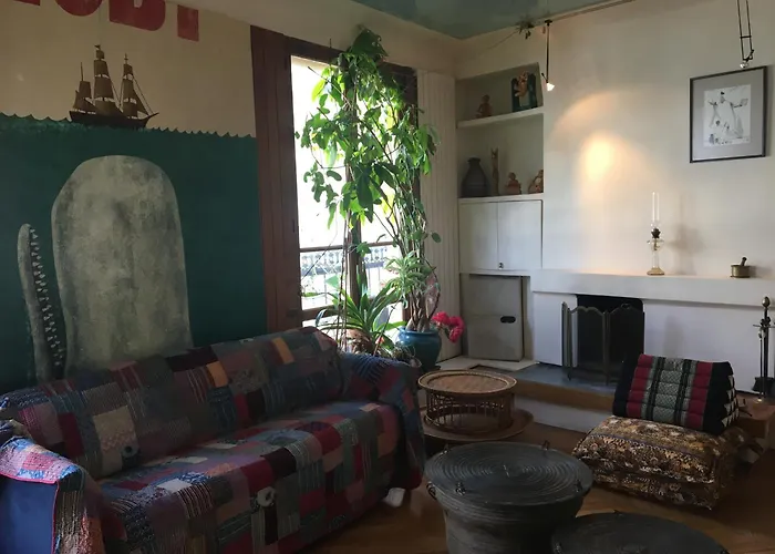 80 Square Meters Family Apartment With Ac